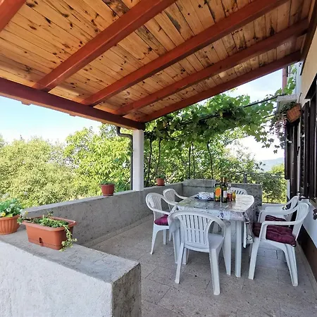 Dina Apartmán Cres